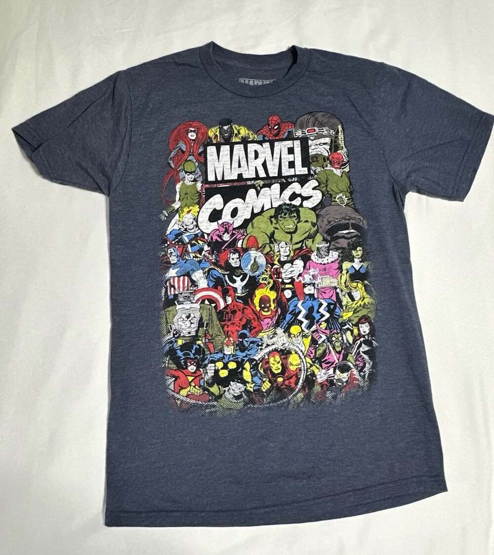 Marvel Comics Graphic T-Shirt Size SM Gray Vintage Heroes